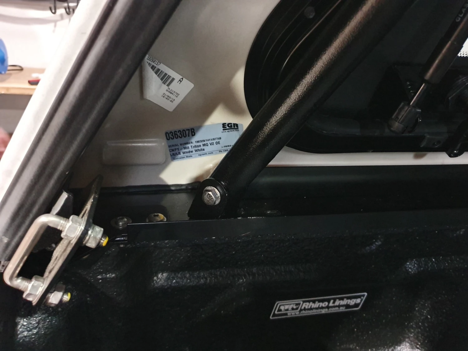 Internal Canopy Bar - Well Body Pair KICBWBHD 6 Internal Canopy Bar - Well Body Pair KICBWBHD - Image 4