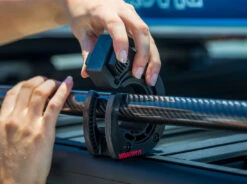 Yakima Aceo Spades 8000335 10 Yakima Aceo Spades 8000335 -Roof Rack Shop httproofracks.sondermarketing.com .aupubmediacatalogproduct808000335 02