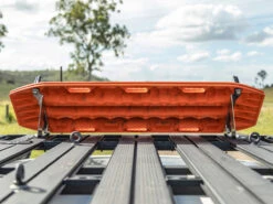 Kaon Angled Wind Deflector Maxtrax Mounts To Suit Rhino-Rack Pioneer Platform [Type: 5 Slat Rack] [Option: No Pins] - KS0268 -Roof Rack Shop ks0268 04